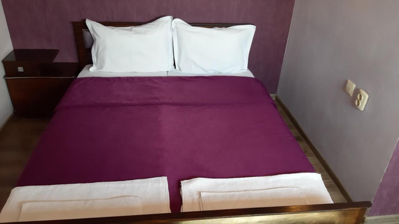 Guest House Bulgari Kazanlŭk 외부 사진
