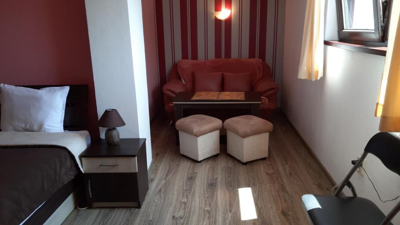 Guest House Bulgari Kazanlŭk 외부 사진