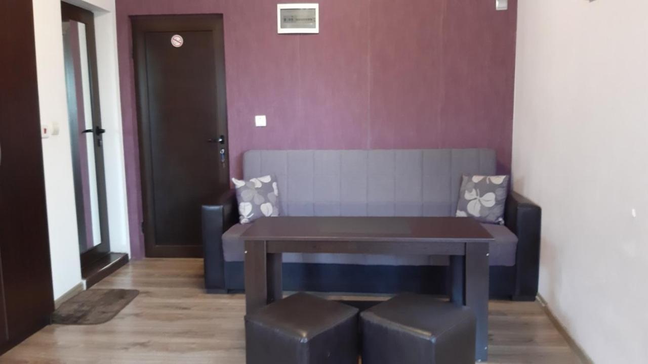 Guest House Bulgari Kazanlŭk 외부 사진