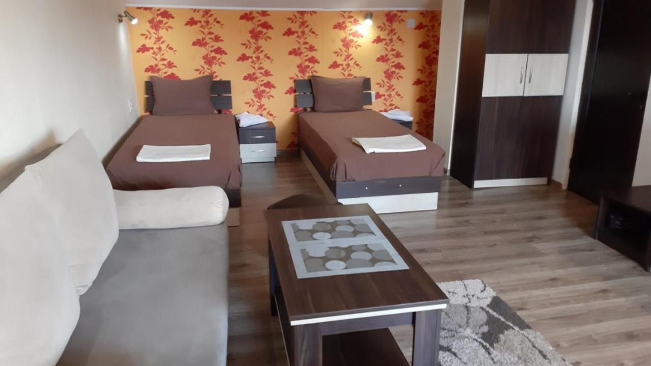 Guest House Bulgari Kazanlŭk 외부 사진