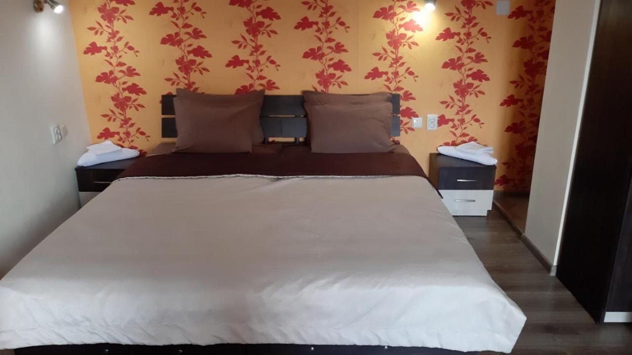 Guest House Bulgari Kazanlŭk 외부 사진